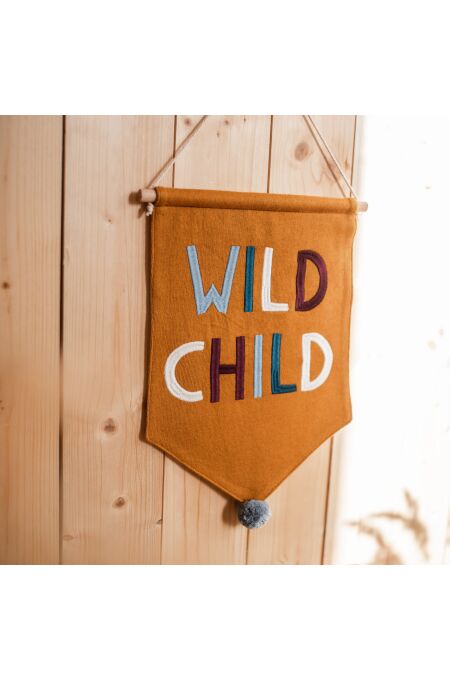 Ava & Yves - Wimpel - Wild Child