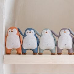 Ava & Yves - Babyrassel Pinguin - blau