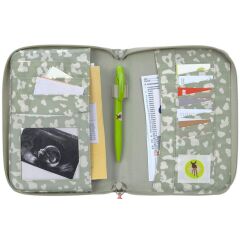 Lässig - Mutterpasshülle - light khaki leo