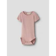 LilAtelier - Halbarm Body mit Rüschen - misty rose