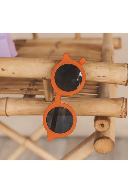 Salted Stories – Solid | Sunglasses – Bombay Brown