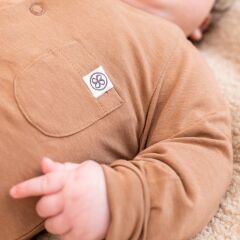 Cloby – Baby playsuit in Coconut Brown – UPF 50+